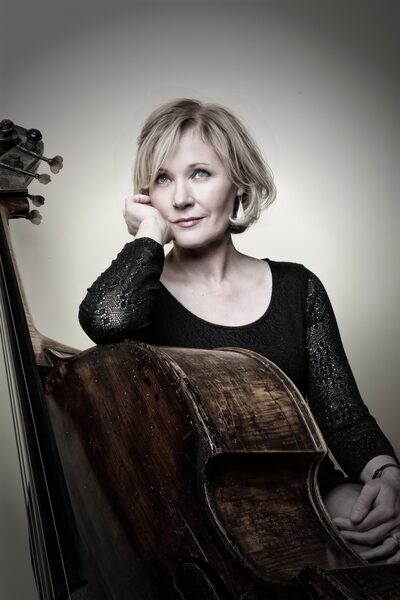 Nicki Parrott